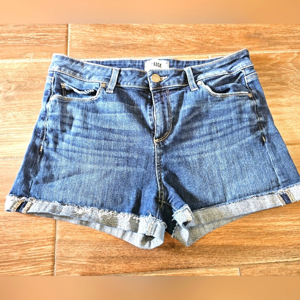PAIGE JEAN SHORTS SZ 29